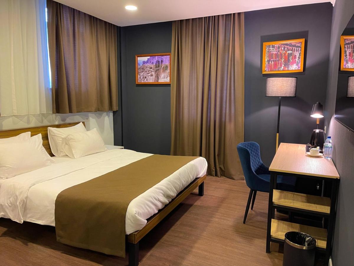 Bricks Hotel Tbilisi Zewnętrze zdjęcie