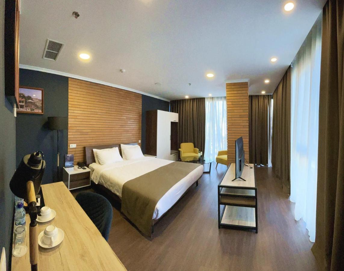 Bricks Hotel Tbilisi Zewnętrze zdjęcie