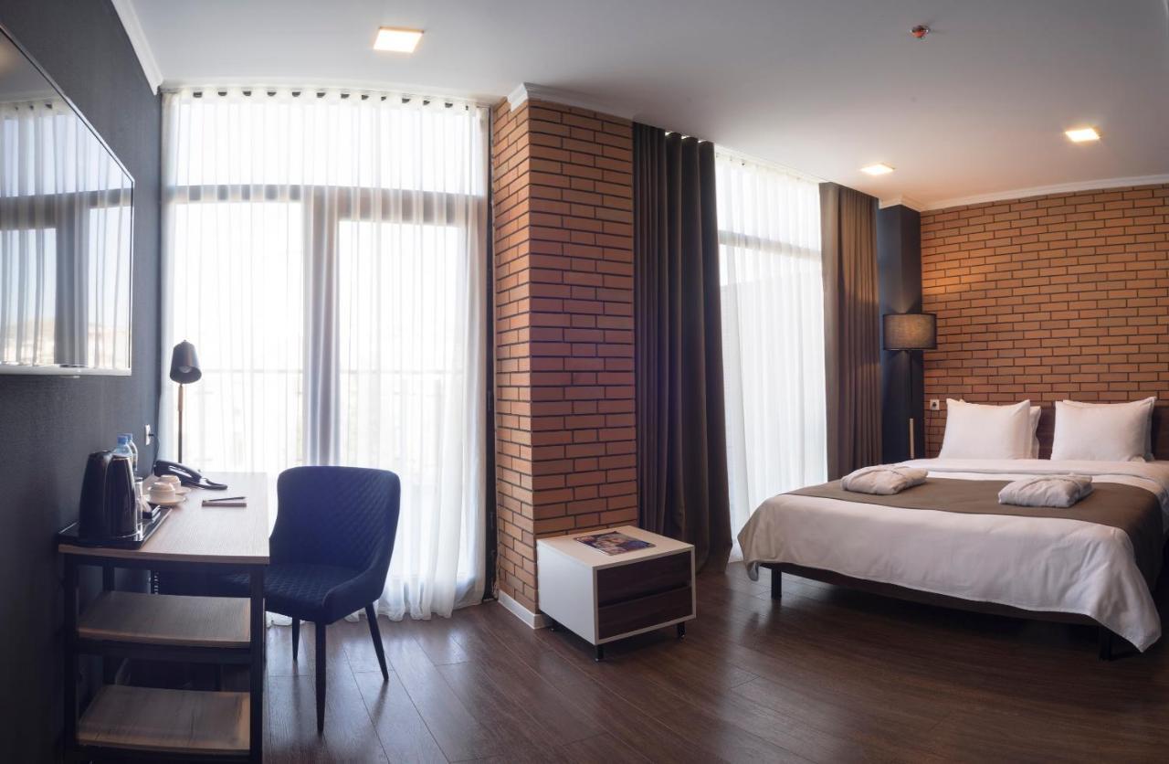 Bricks Hotel Tbilisi Zewnętrze zdjęcie